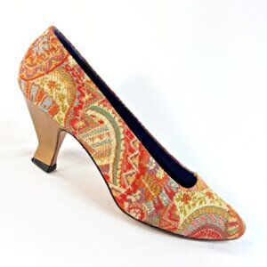 Phyllis Poland Y2K Pumps Heels Fabric Upper Made In Italy  Size 7.5 M